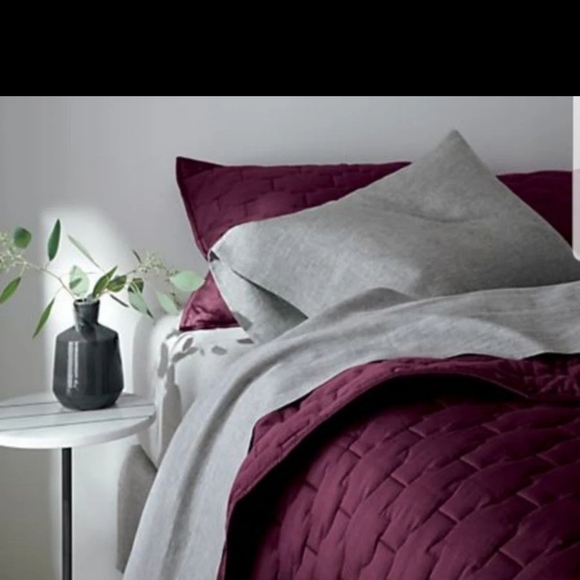 Crate&Barrel Bedding Crate And Barrel Palazzo Set Poshmark